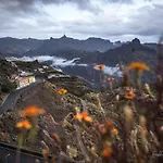Διαμέρισμα Living - Cave House & Terrace Adults Only *