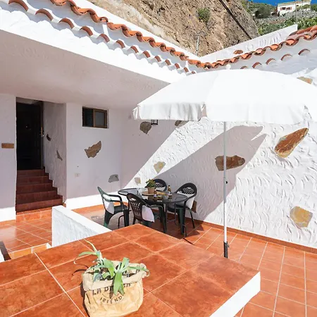 Living - Cave House & Terrace Adults Only *