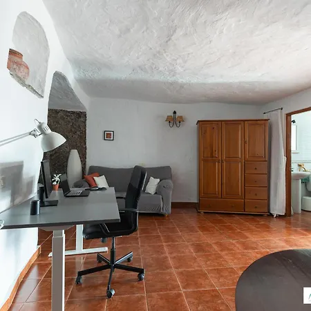 Living - Cave House & Terrace Adults Only *