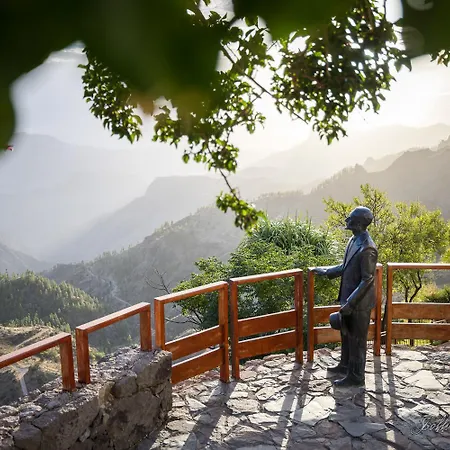 Living - Cave House & Terrace Adults Only 阿尔特纳拉